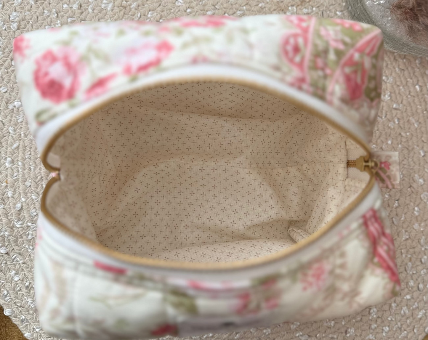 Vintage Paisley Medium Makeup Bag