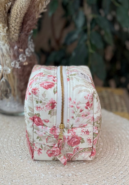 Vintage Paisley Medium Makeup Bag