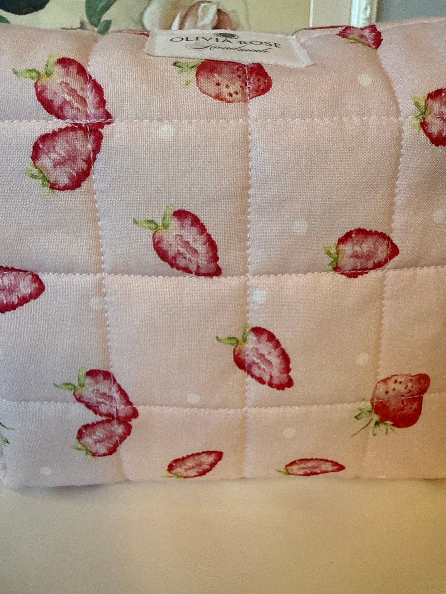 Medium Strawberry Carry All Bag