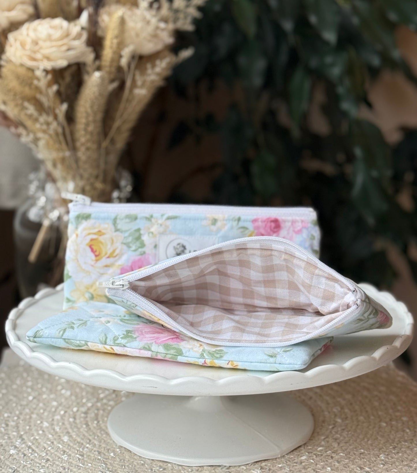 Blue Roses Small Pouch