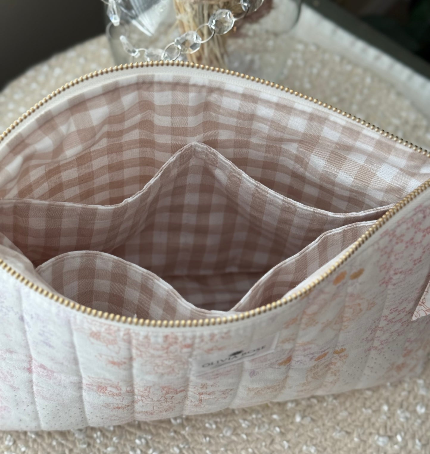 Light Patchwork Quilted Medium Toiletries bag