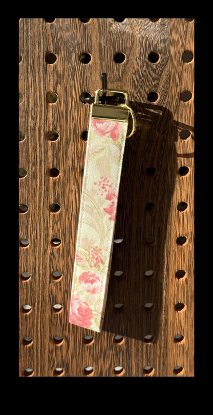 Vintage Paisley Wristlet