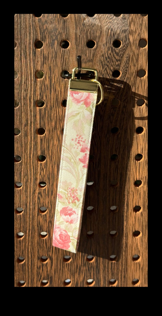 Vintage Paisley Wristlet