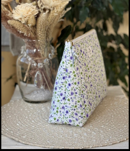 Violet Floral Quilted Medium Toiletries Bag